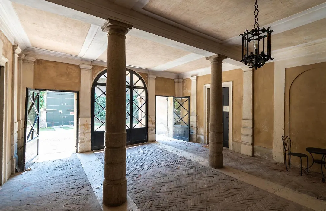 Palazzo delle Guglie by Postcardsfrom-1